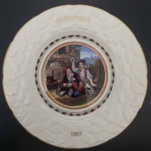 Coalport - Christmas, 1987 - Display Plate