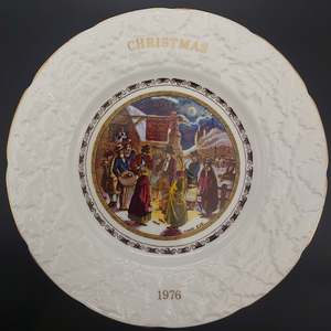 Coalport - Christmas, 1976 - Display Plate