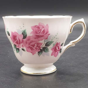 Colclough - Pink Roses on Pink, 8241 - Cup
