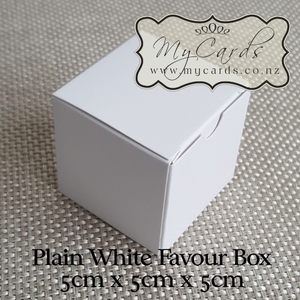 Favour Boxes etc. - MyCards Wedding Invitations: White Favour Box 5cm Sq MYCARDS