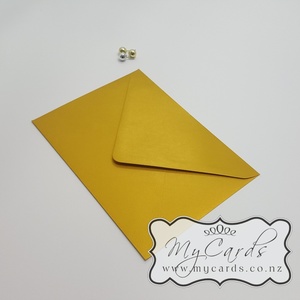5×7 Gold Pearlescent Envelopes Diamond Flap (white inside) i8 A7