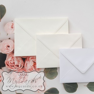 5x7 Envelopes i8 A7 (5x7) - MyCards Wedding Invitations: Acquerello Cream Textured Envelopes 5×7 i8 Diamond Flap – Mid 133mm x 184mm