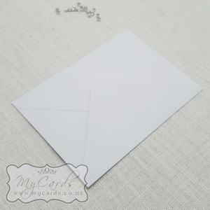 5×7 White Diamond Flap Envelope 100gsm Pack of 25