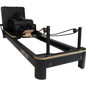 Pilates Yoga: ESSENCE REFORMER - BLACK EDITION