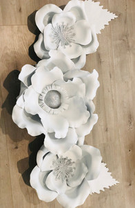 Products: Three wall flowers M y Dream party