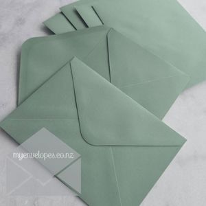 Matt: Dusky Green Envelopes 5×7 Diamond Flap – Mid