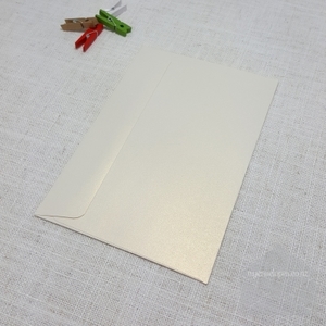 Ivory Gold Metallic 5×7 Envelopes Rectangle Flap