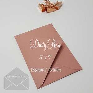 Products: Dusky Rose Envelopes 5×7 Diamond Flap