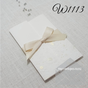 Z-W1113 Embossed Wedding Invitation Cover Cream