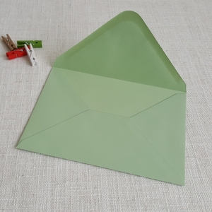 Products: Light Green 5×7 Envelopes Diamond Flap