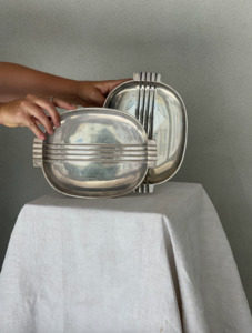 Products: A pair of small art deco silver trays - My Exhibition