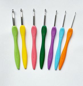Accessories And Kits: Ergonomic Super Comfy Crochet Hooks 2.5mm to 10mm