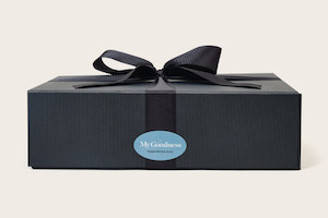 Products: The Epic Gift Box with Rose