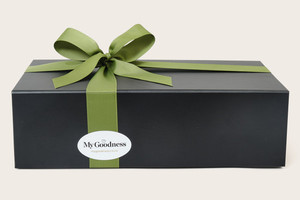 Products: Happy Days Gift Box