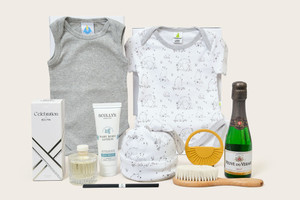 Products: Newborn Celebration with Bubbles