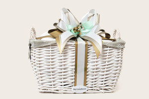 New Baby Hamper - Neutral