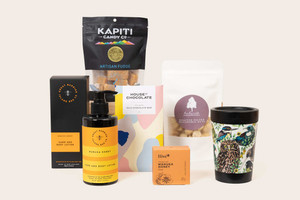 Island Delights Gift Box