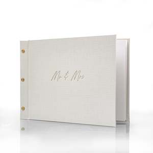 Mr & Mrs – Wedding Guestbook with Gold Foil