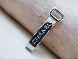 Accessories: Chanel Silver-Tone Clasp Keyring Accessory