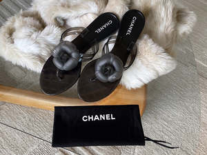 Chanel Graphite Camellia Jelly Sandals | Sz40