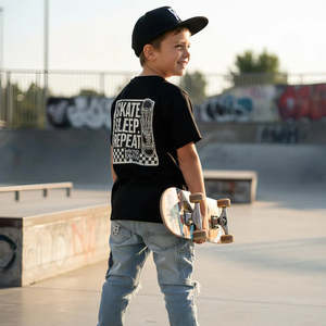 Winter And Raven: Winter and Raven - Skate Sleep Repeat Tee