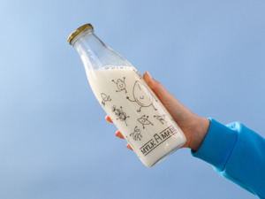 Mylk Bottles: 1L Glass Mylk Bottle