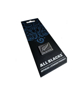 Officiallicensedallblacksproductswear: Official All Blacks Brushed Logo Lapel