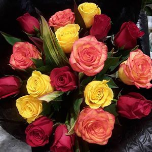 Products: Brights Bouquet – Myrrh & Co Florist Mt Maunganui