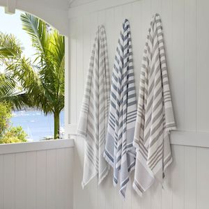 Luxury Towels: Bahama Peshtemal Beach Towel