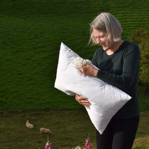 Luxury: Wisewool Cloud Pillow