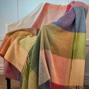 Luxury: Harland Sunset New Zealand Wool Throw