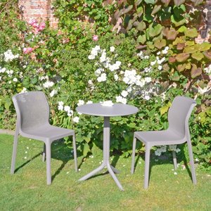 Nardi Bit Step 3 piece Bistro Set
