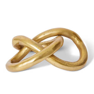Luxury: Carlton Sculpture