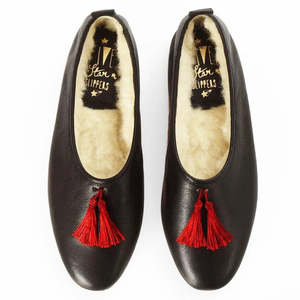 Classic Black Leather Tassel Slippers - Women
