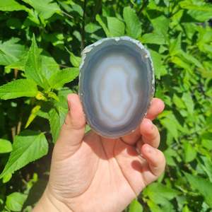 Raw Pieces: Grey Agate Slice