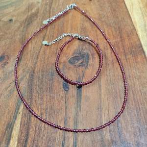 Sterling Silver Jewellery: Red Garnet Jewlery Set