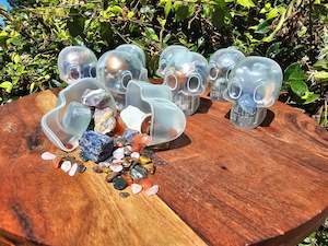 Halloween: Confetti Glow Skulls