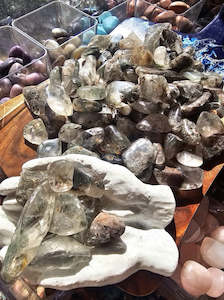 Tumble Stones: Garden Quartz Irregular Tumbles