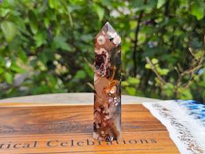 Black Cherry Agate Point