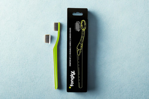 Reusable Toothbrush Starter Kit