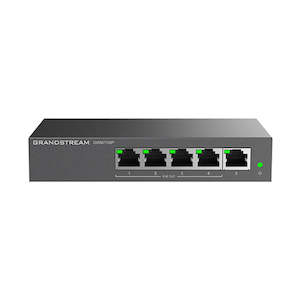 Grandstream: Grandstream GWN7700P Unmanaged Network Switch, 5 x GigE (4 x PoE)