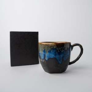 Boxed Sets: Black & Bright Blue Drip Gift Mug