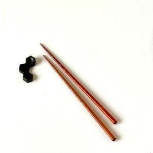 Utensils: Tesse Black Chopstick Set