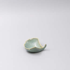 Mint Green Gingko Leaf Sauce Dish