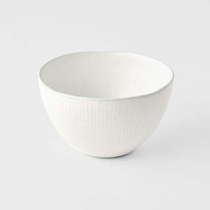 Whites: Snow Leaf Medium Deep Bowl