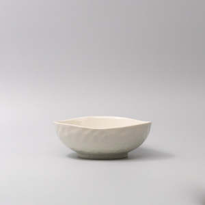 Whites: Off White Medium Uneven Bowl