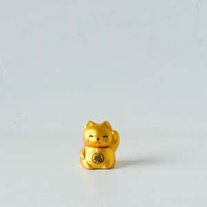 Assorted: Okimono Gold Maneki Neko