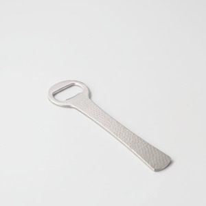 Utensils: Nagomi Hammered Wafu Bottle Opener