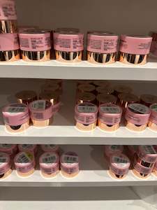 Unbelievabel bulk 13 shades 18 pots