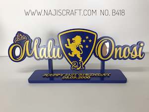 Twin Keys: B418 Auckland Girls' Grammar School Crest 21st key